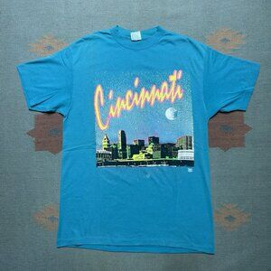 Vintage 80s 90s graphic t shirt Cincinnati Ohio city skyline single stitch large